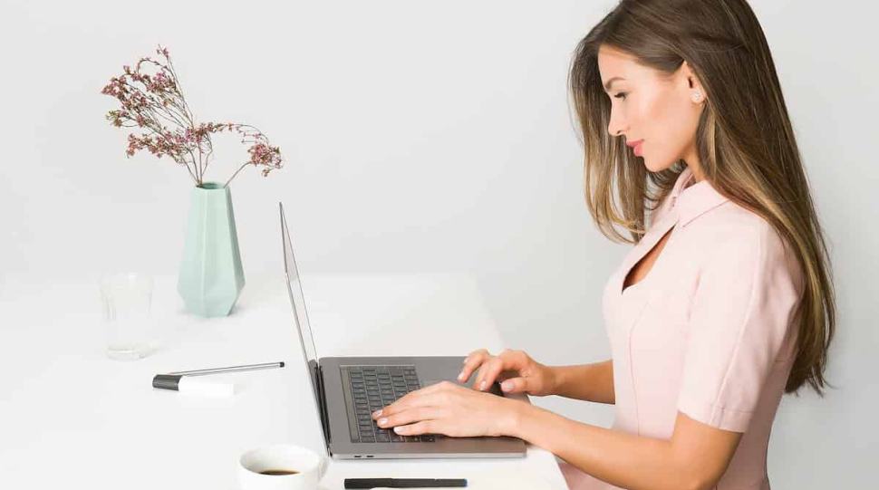The Best Laptop for Copywriters Finding Your Perfect Writing Companion