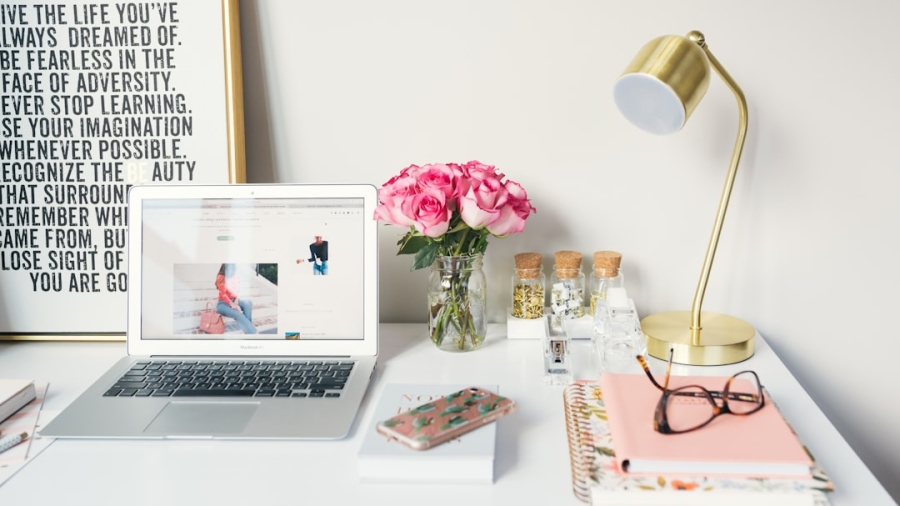 Photo Desk organization