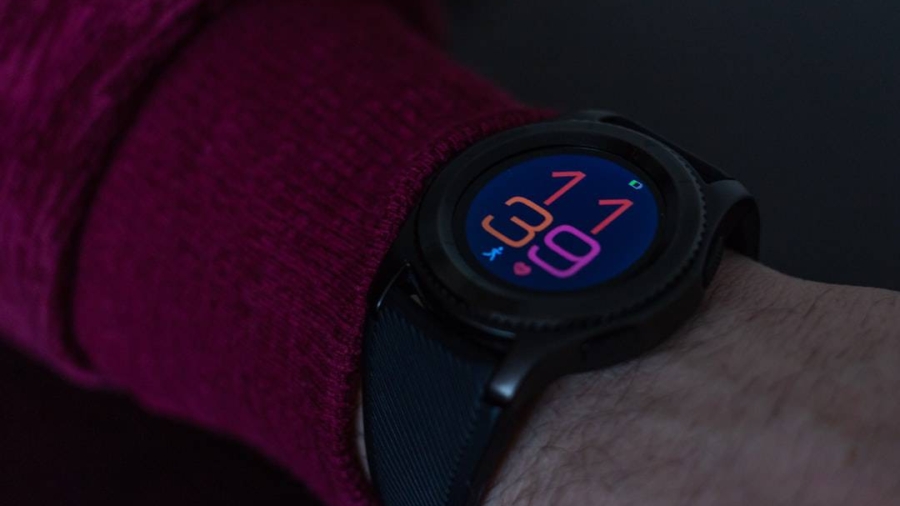 Photo Smartwatch tracking