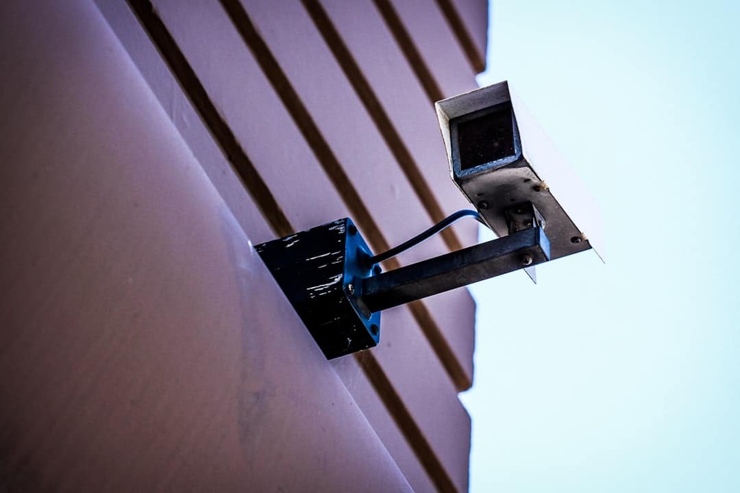 Photo Mobile device with AI-powered security