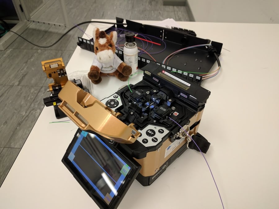 Photo How AR Enables Real-Time Equipment Diagnostics