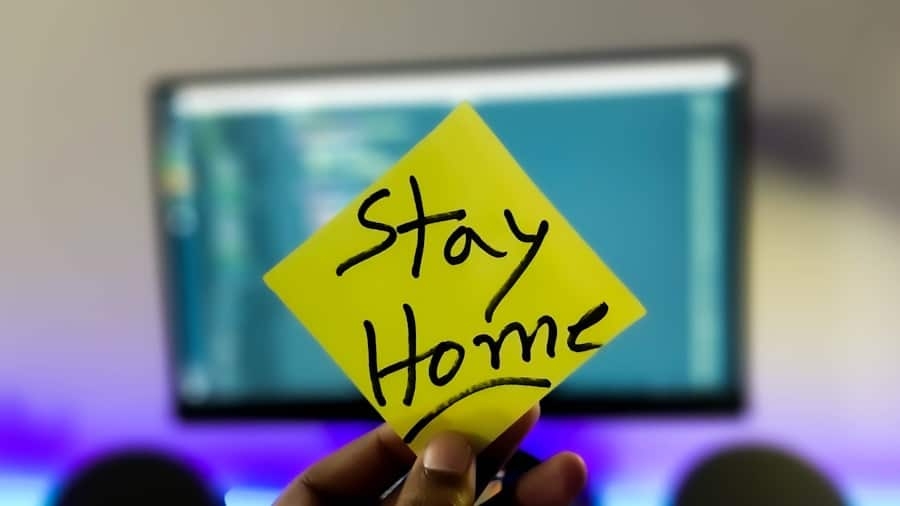 Photo "The Role of IoT in Enabling Remote Home Monitoring for Travelers"