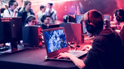 Photo "The Role of AI in Real-Time Game Balancing for Competitive Play"
