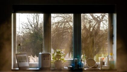 Photo "How AI-Powered Smart Blinds Are Optimizing Natural Light Usage"