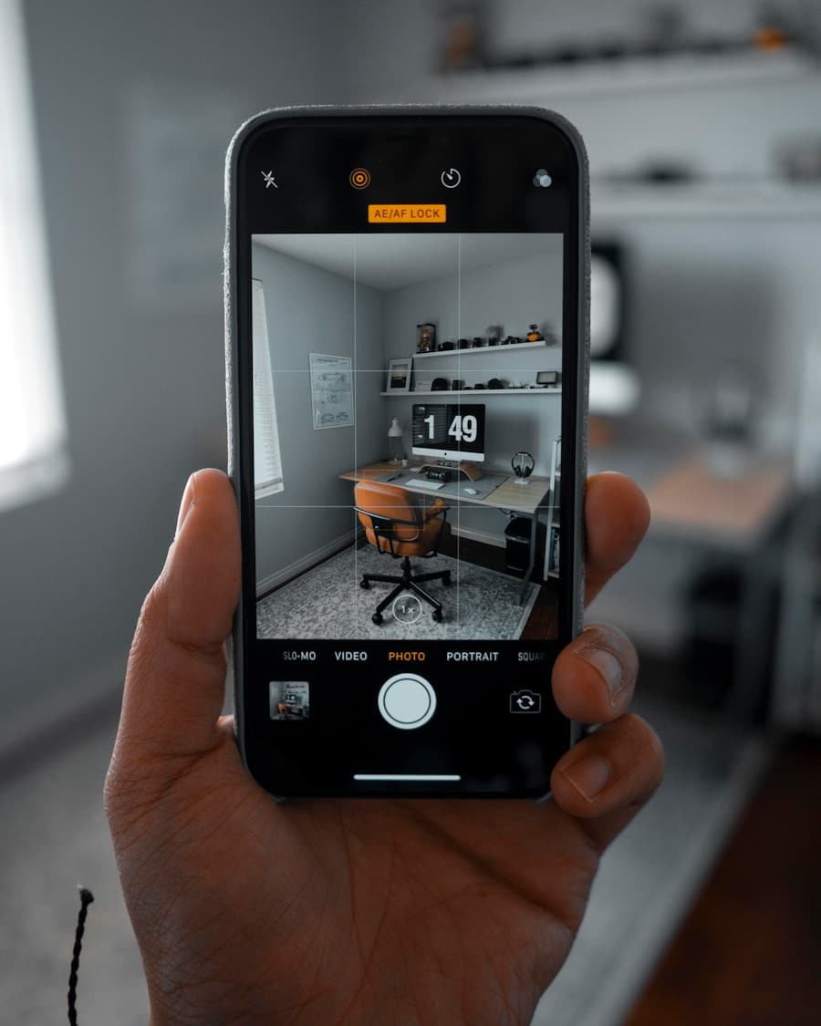 Photo "The Impact of AR in Enhancing Social Media Content Creation"