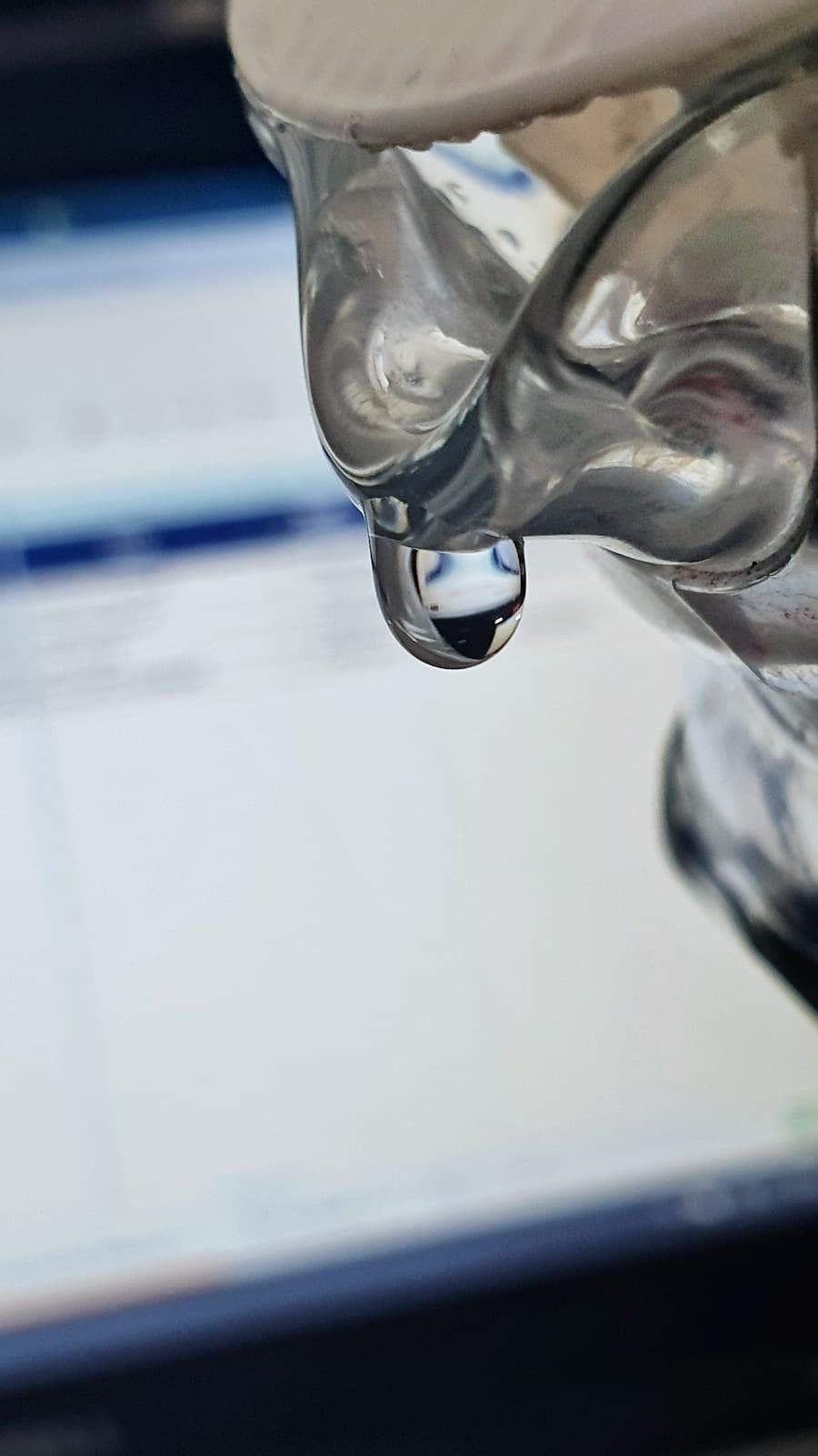 Photo How AI and IoT Are Improving Home Water Purification Systems
