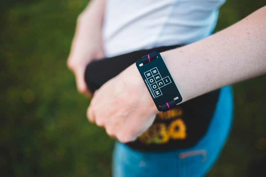 Photo "How Wearables Support Group Fitness Competitions and Goals"