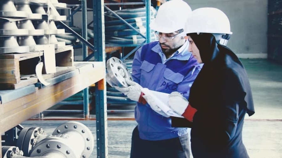 Photo "How Predictive Maintenance Software Benefits Industrial Systems"