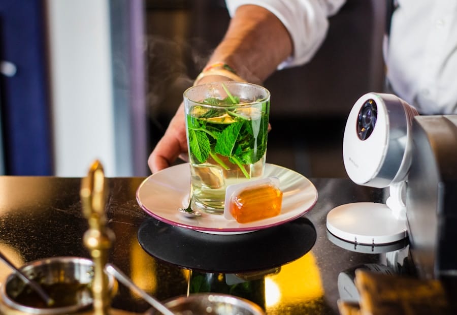 Photo The Future of Autonomous Robot Chefs in Hospitality