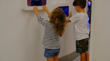 Photo "How Robots Are Facilitating Touchless Interactions in Public Spaces"