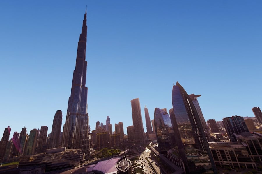 Photo "The Future of Real Estate Investment in Virtual Worlds"