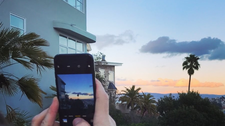 Photo "The Future of Virtual Real Estate Tours Using AR"