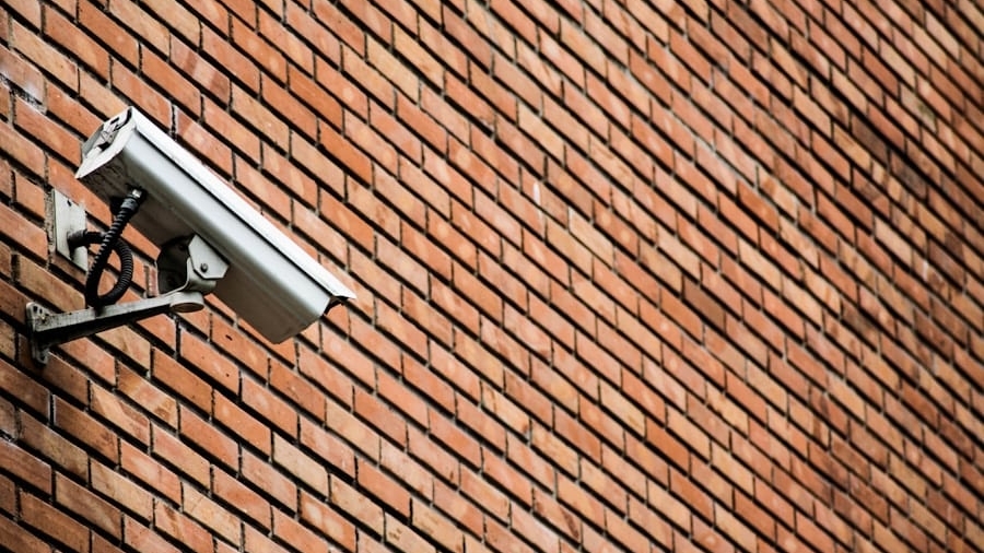 Photo "How to Create a DIY Home Surveillance System"