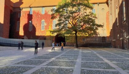 Photo "How Metaverse Environments Are Recreating Historical Experiences"