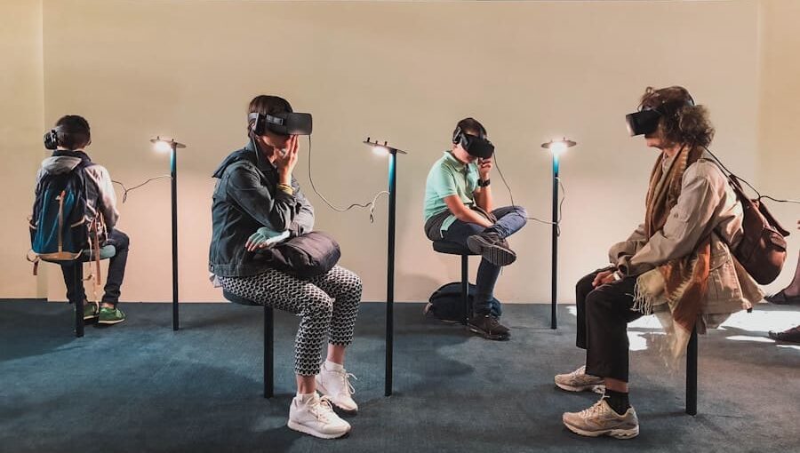 Photo "The Role of VR in Improving Public Speaking Confidence via Simulated Audiences"