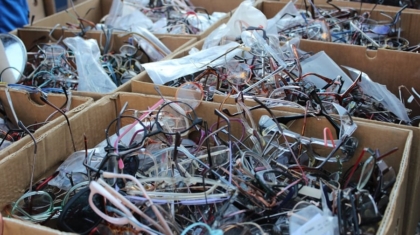 Photo "How Biodegradable Tech Devices Are Changing E-Waste Management"
