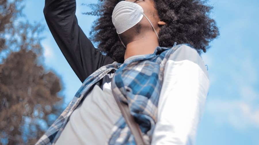Photo "The Future of Wearable Air Quality Monitors for Asthma Management"