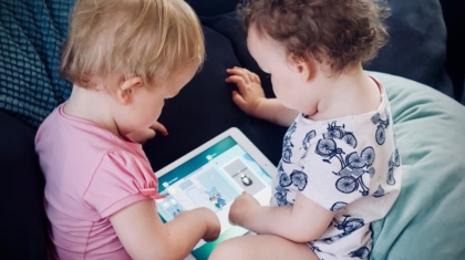 Photo The Future of AR-Powered Educational Flashcards for Children