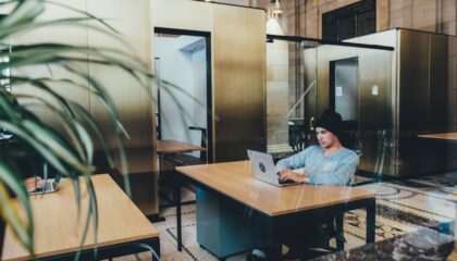 Photo "The Future of Wireless Workspaces for Remote Teams"