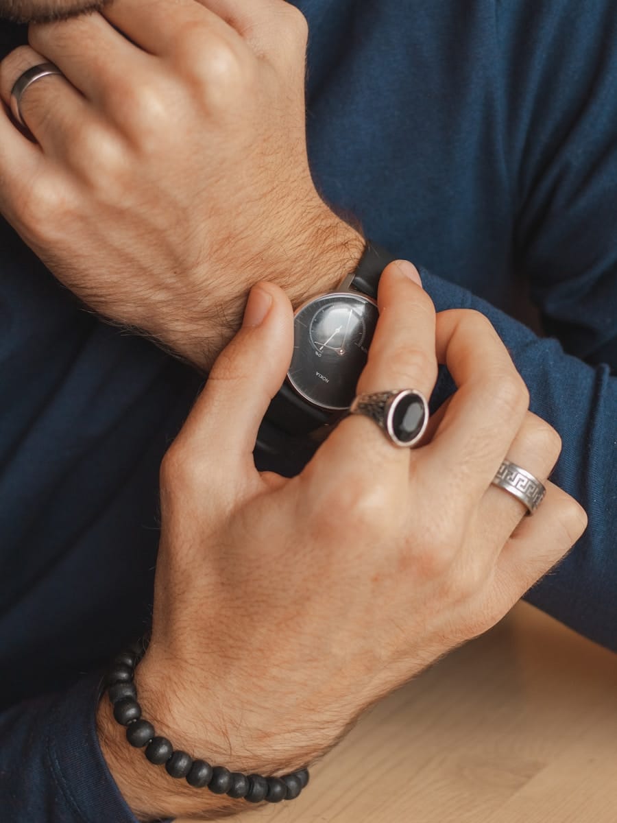 Photo "How Smart Watches Are Supporting Remote Medical Consultations"