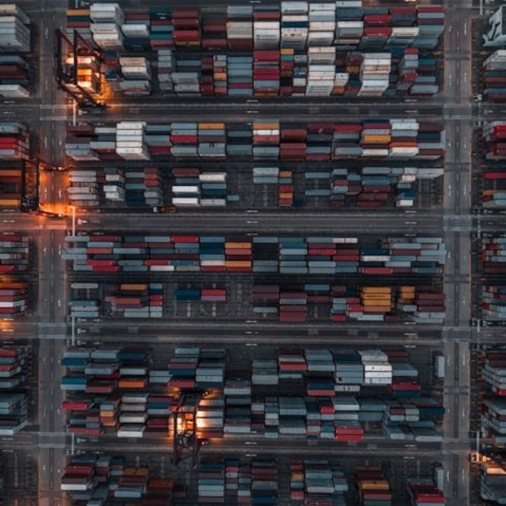 Photo "How AI Is Optimizing Supply Chain Resilience During Crises"