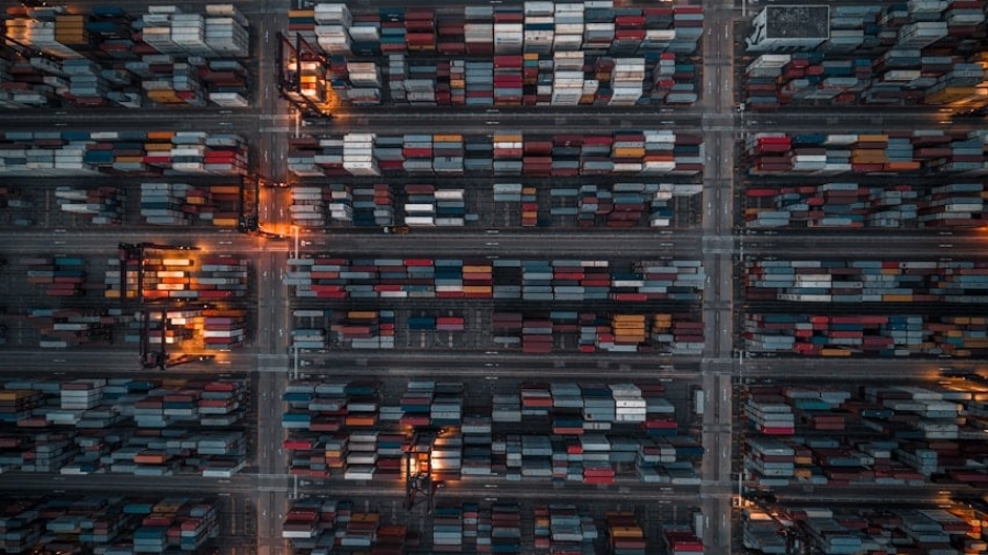 Photo "How AI Is Optimizing Supply Chain Resilience During Crises"