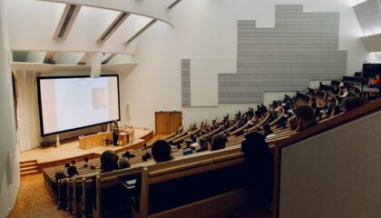 Photo Virtual Classroom