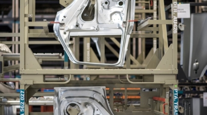 Photo "How AI-Driven Robots Are Improving Assembly Line Flexibility"