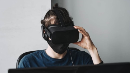 Photo Interpreter headset