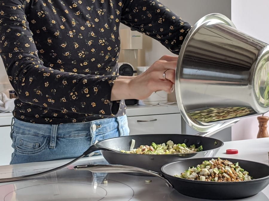 Photo "How AI-Powered Smart Kitchens Are Reducing Meal Preparation Time"