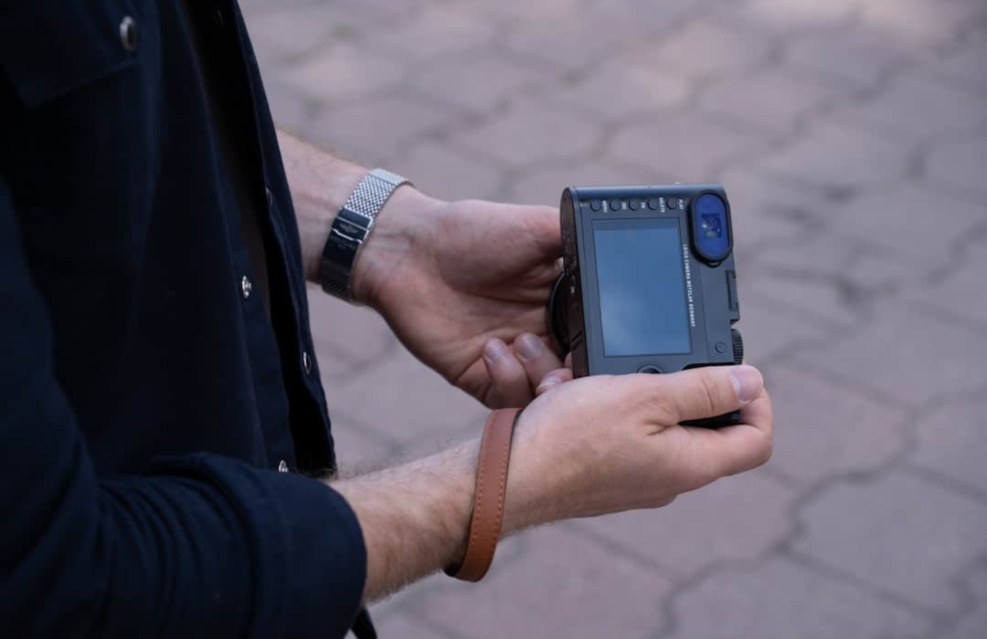 Photo Wearable translator devices