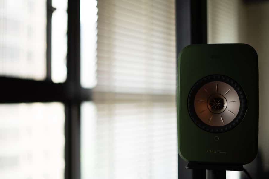 Voice-controlled speaker