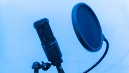 Photo Voice-controlled assistant