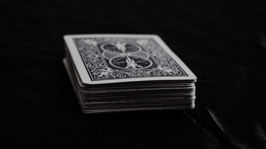 Photo Financial game