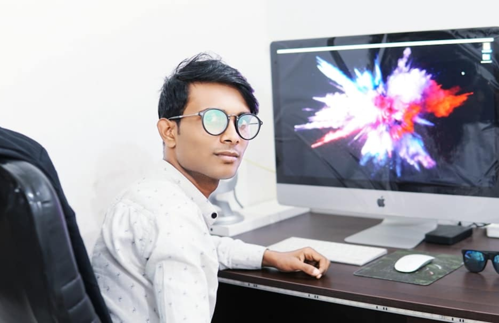 Photo Virtual tutor