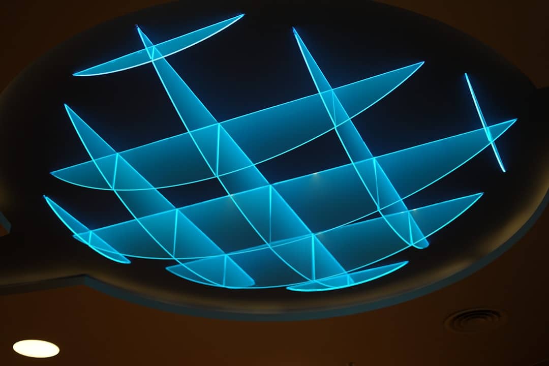 Photo Holographic Interface