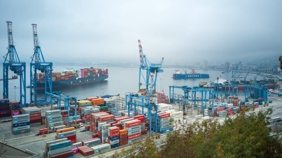 Photo Supply chain