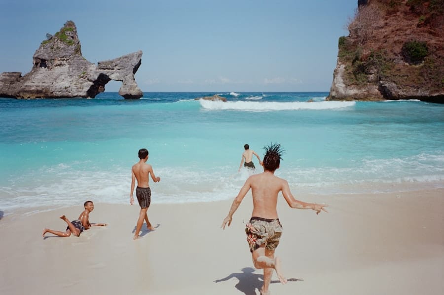 AR Enhances Tourism Experiences