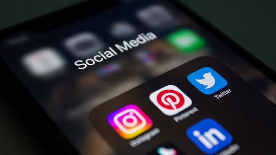 Stay Safe Social Media Apps