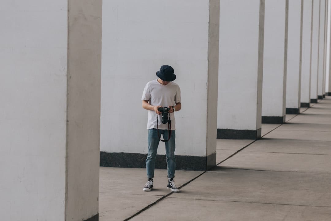 Photo Train AI Chatbot