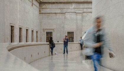 Photo AR Enhances Museum Exhibits