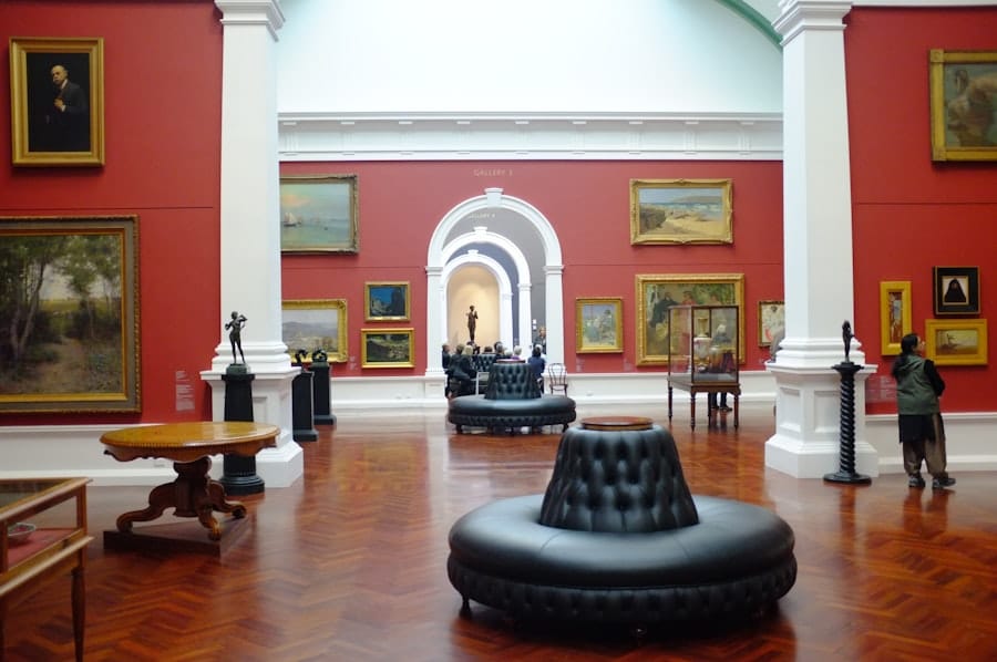 Photo AR Enhances Museum Exhibits
