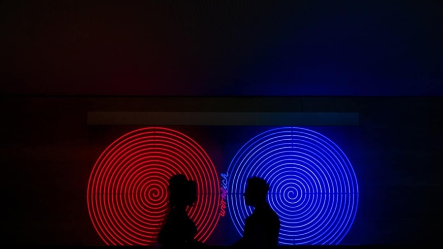 Photo Behavioral Biometrics