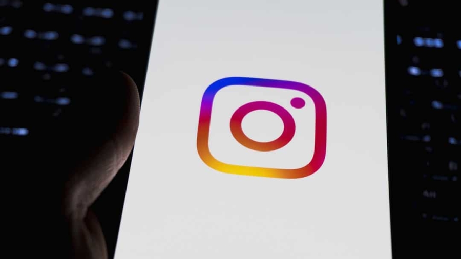 Photo Facebook and Instagram Algorithms
