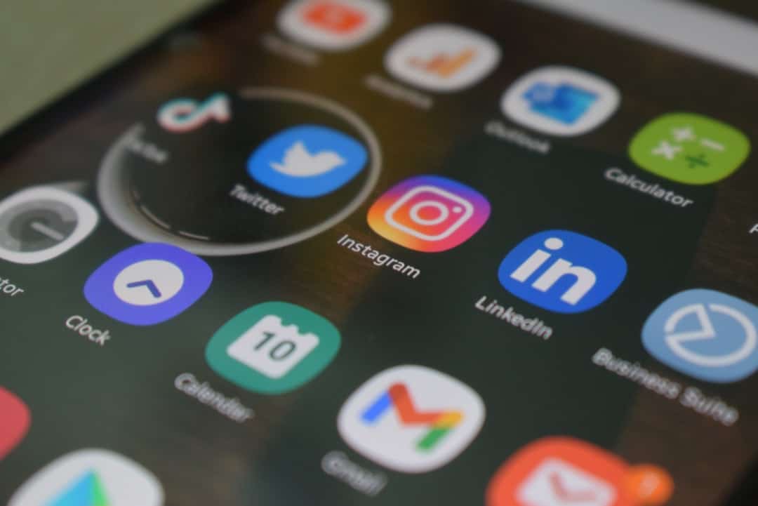 Photo Stay Safe Social Media Apps