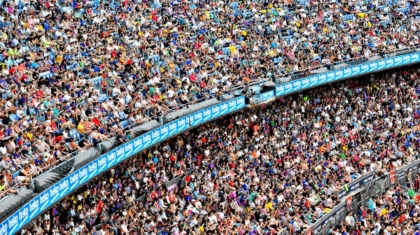 Photo AI Crowd Control Analytics