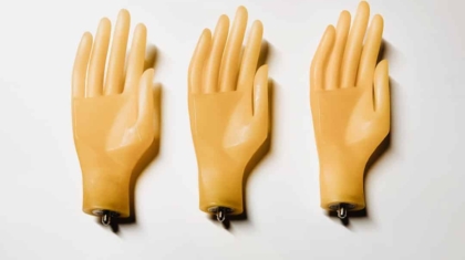 Photo Gesture Recognition Interfaces