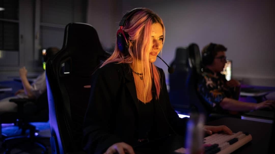 Photo Gaming Communities