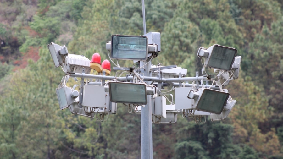 Photo AI-Powered Space Traffic Management Systems