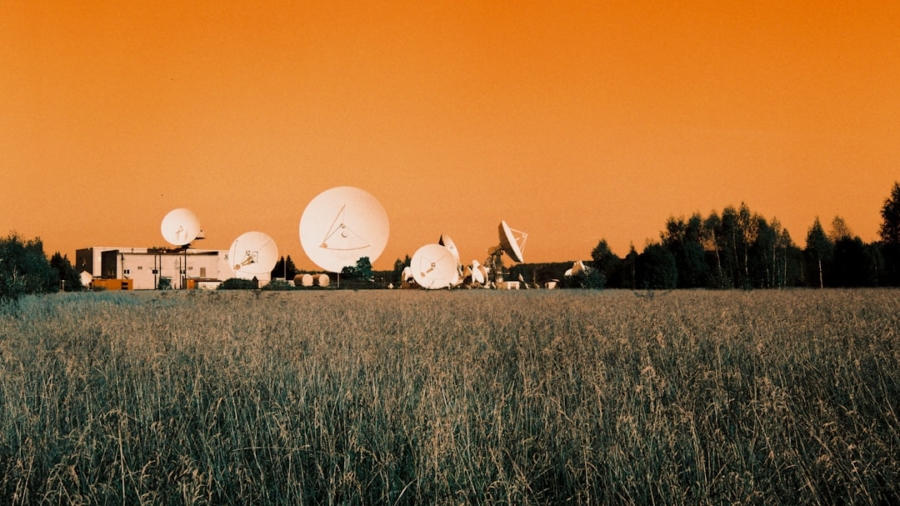 Photo Interplanetary Communication Networks